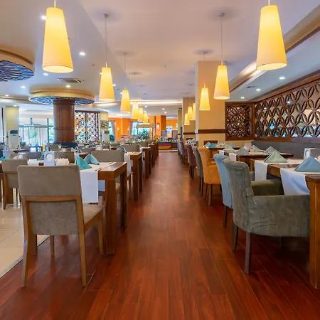 Lago Hotel Θέρετρο 5*