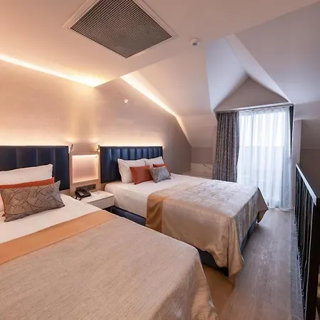 Lago Hotel Θέρετρο 5*