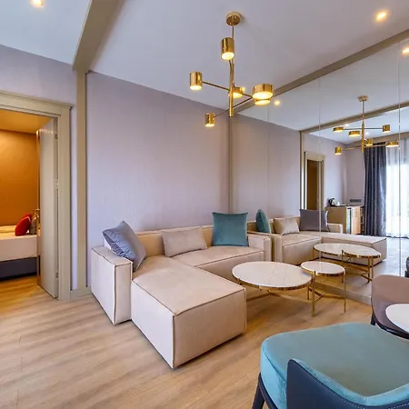 Lago Hotel Resort 5*