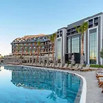리조트 Lago Hotel