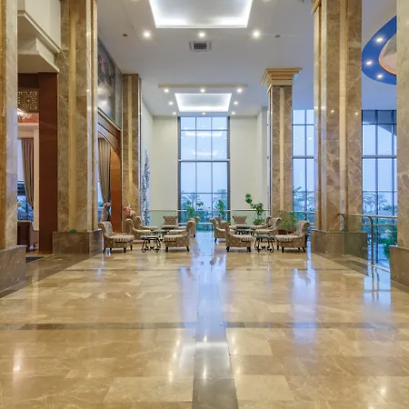 Lago Hotel