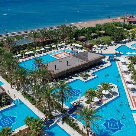 Resort Lago Hotel 5*