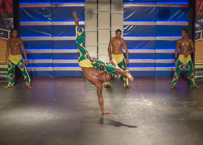 리조트 Lago Hotel 5*