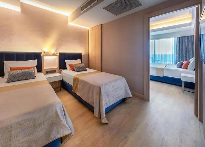 리조트 Lago Hotel 5*