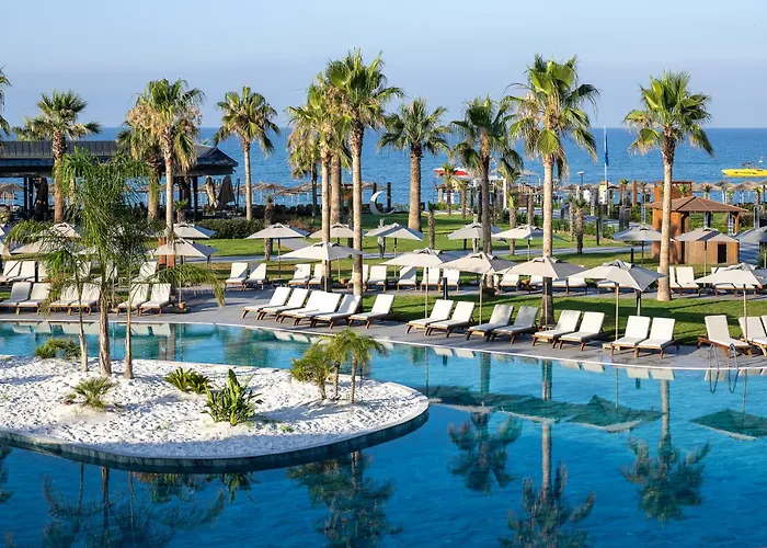 Lago Hotel Semesteranläggning (resort)