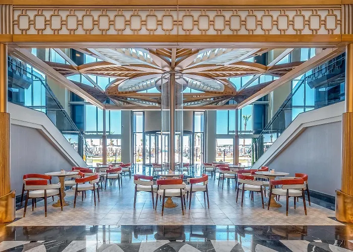 Lago Hotel 5* 시데