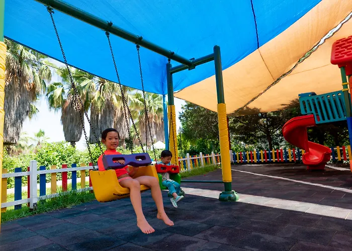 纳施拉超全包水上乐园度假酒店 5*